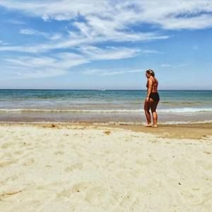 Meet your Posher, Avery